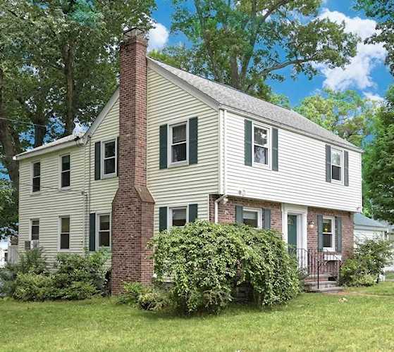Natick, 2 Timber Ln, MA, home for sale, MLS#:73009390 Photo 1