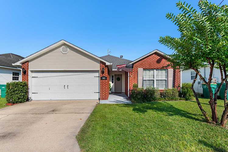 905 Lauderhill Lane Fort Walton Beach, FL 32547 | MLS 907879 Photo 1