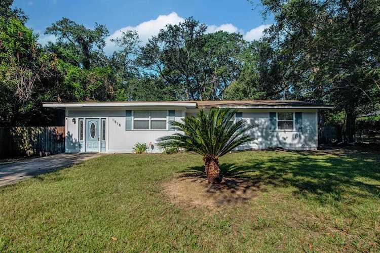 1518 Viscount Ave Tallahassee, FL 32304 in Rexwood Photo 1