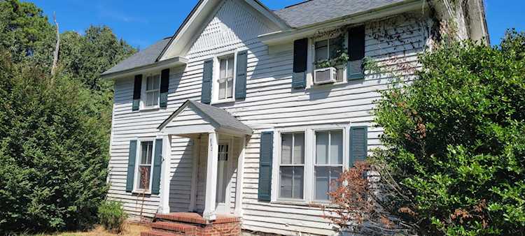 860 Farrington Point Road Chapel Hill, NC 27517