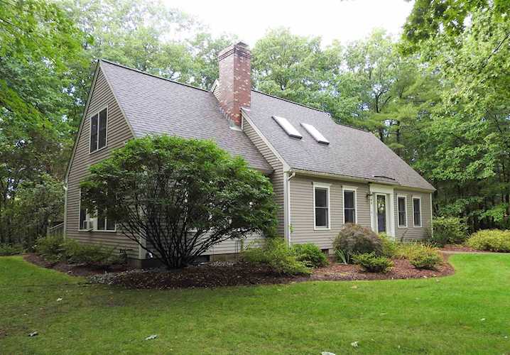 40 Dwinell Dr Concord, NH 03301
