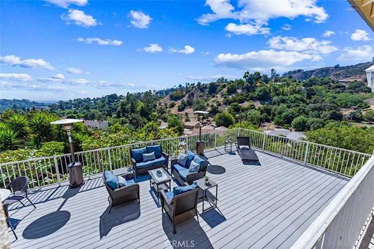 2342 Valle Dr La Habra Heights, CA 90631