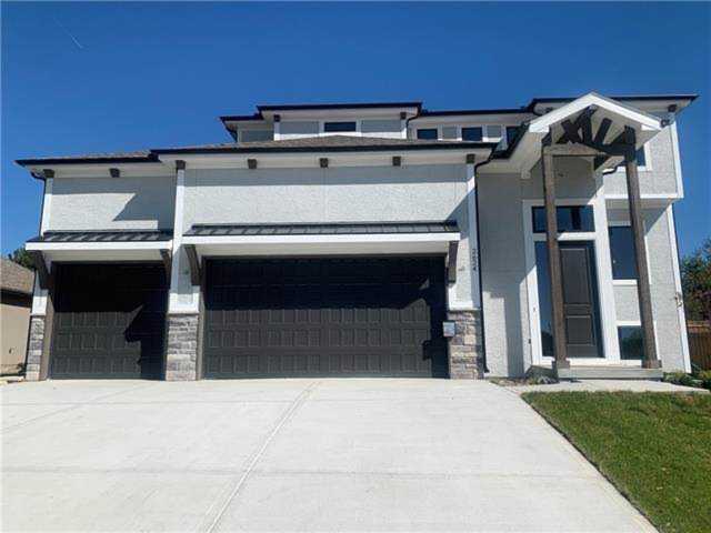 2624 SE 8th Terrace Blue Springs, MO 64014