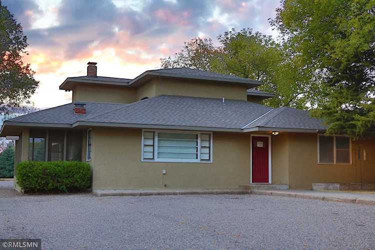 1705 Marion Street Roseville, MN 55113