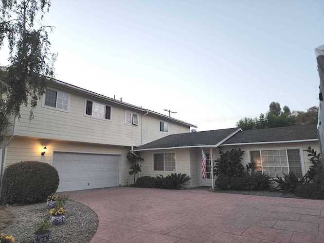 6219 Newcastle Ave Goleta, CA 93117
