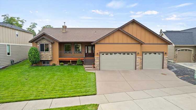 11504 E Coyote Rock Dr Spokane Valley, WA 99206
