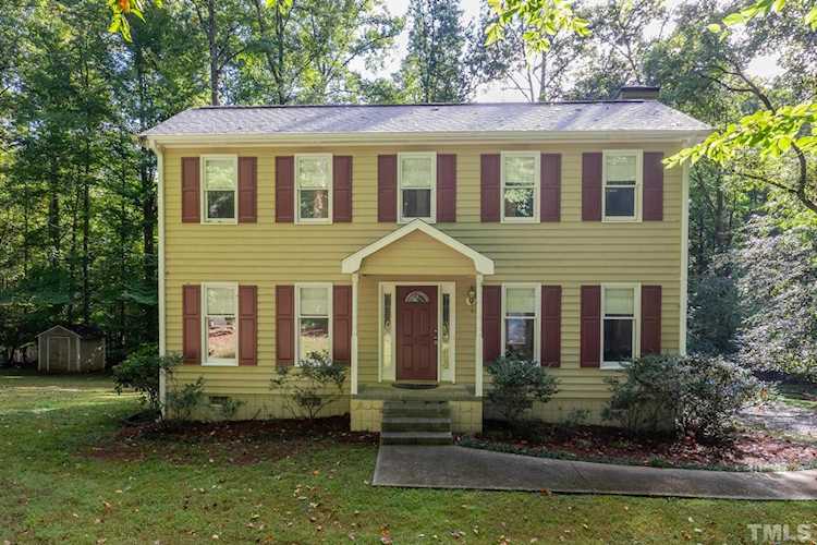 5519 Quail Hollow Drive Hillsborough, NC 27278