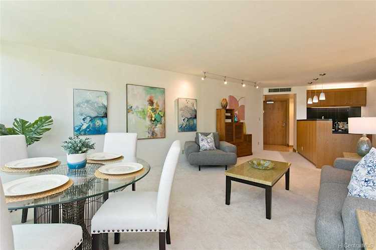 1330 Ala Moana Boulevard #2707 Honolulu, HI 96814 | MLS 202219580 Photo 1