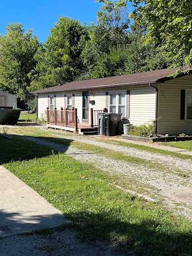 505 W BOSTON Street Syracuse, IN 46567 | MLS 202240287 Photo 1