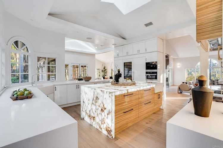 4543 Via Gaviota Rancho Santa Fe, CA 92067
