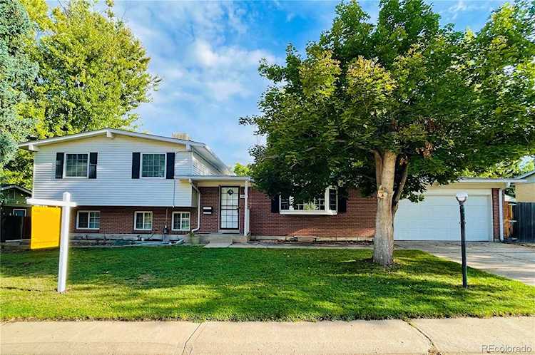 6232 S Adams Dr Centennial, CO 80121