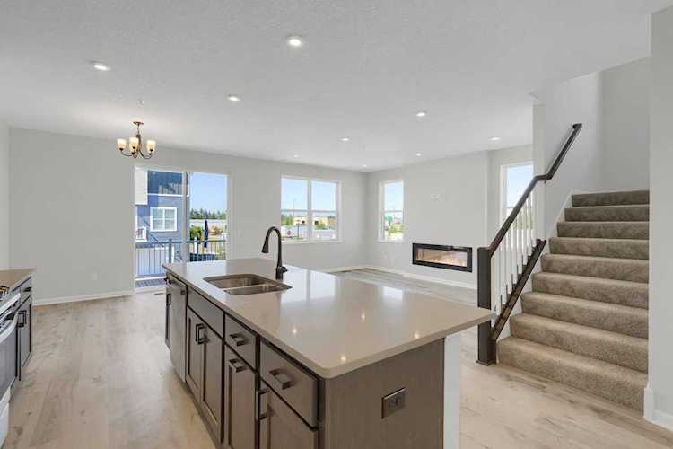 7602 Connie Lane E Inver Grove Heights, MN 55076