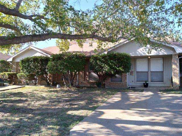519 Gibbins Court Arlington, TX 76011