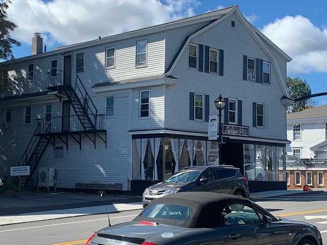 592-594 Main St Shrewsbury, MA 01545