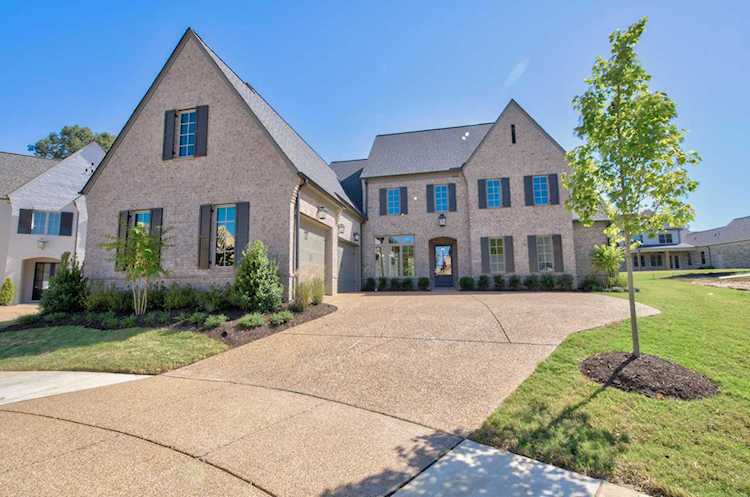 10154 Nighthawk Cv Collierville, TN 38017