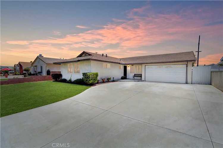 6302 San Renaldo Circle Buena Park, CA 90620 | MLS OC22164675 Photo 1