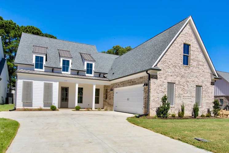 295 Nebhut Ln Rossville, TN 38066