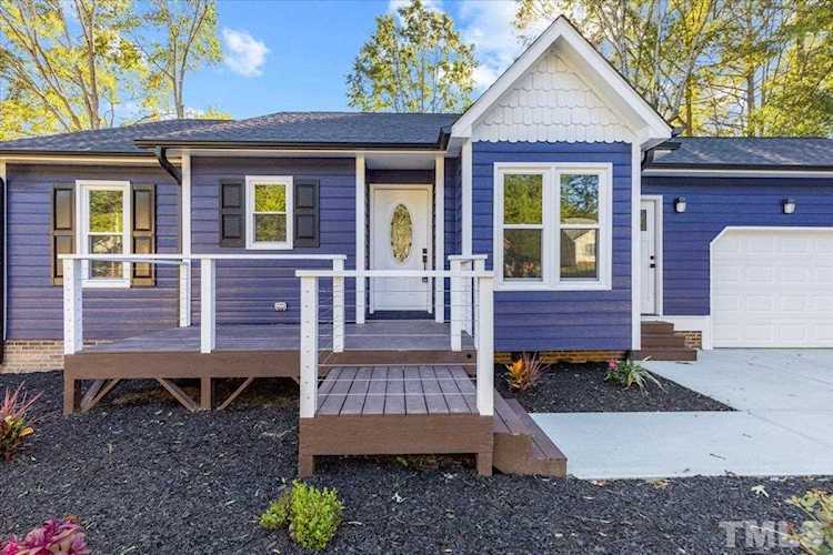 4104 Destrier Drive Durham, NC 27703