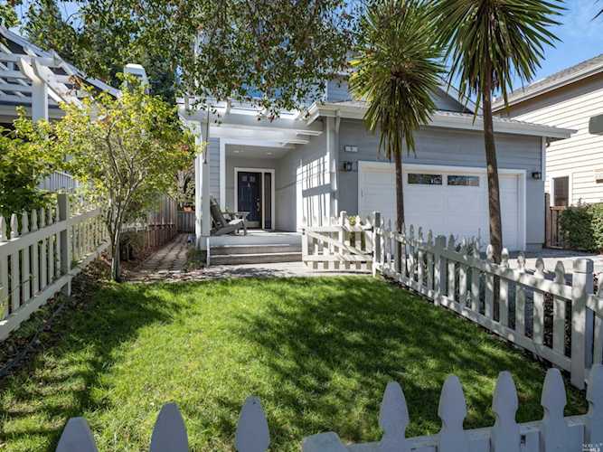 5 Wildflower Court Corte Madera, CA 94925