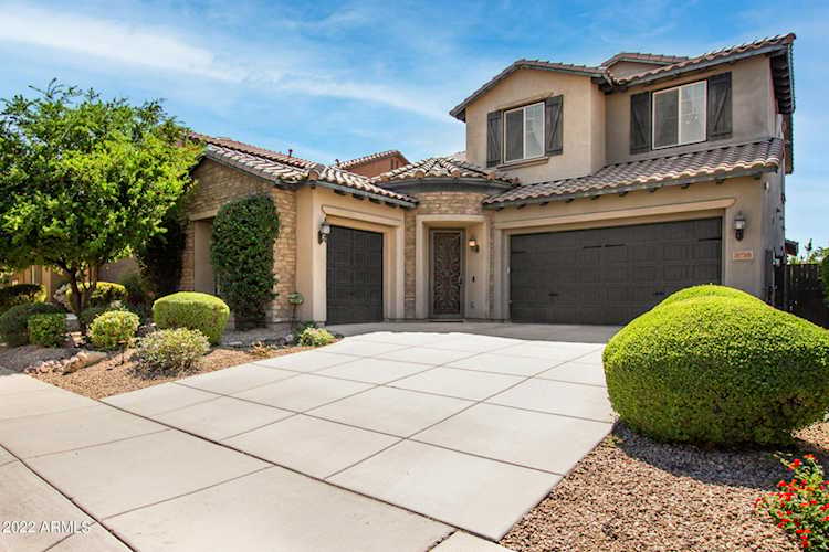 3739 E Zachary Drive Phoenix, AZ 85050