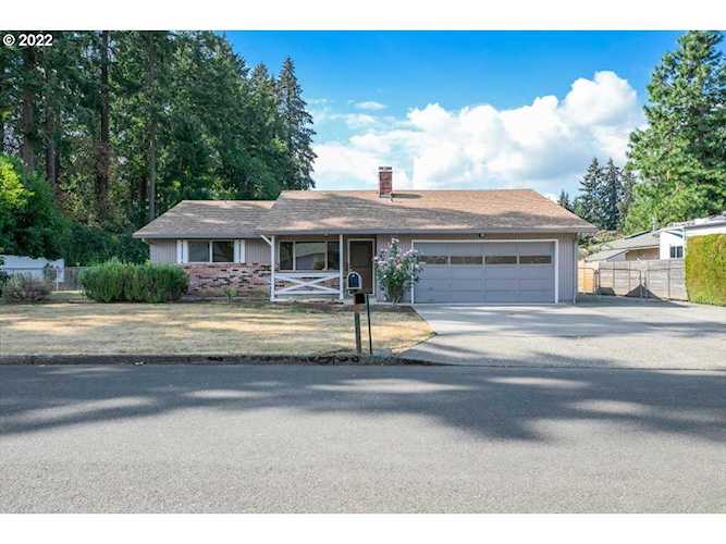 16333 SE Echo WAY Milwaukie, OR 97267 | MLS 22086725 Photo 1