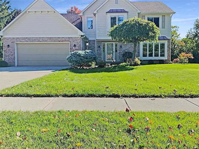 993 Arrowwood Dr Carmel, IN 46033