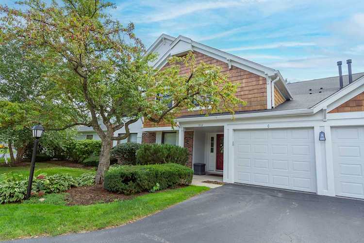 1912 Gresham Circle #A Wheaton, IL 60189 | MLS 11640447 Photo 1