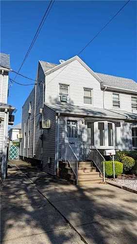 1575 E 34th St Brooklyn, NY 11234