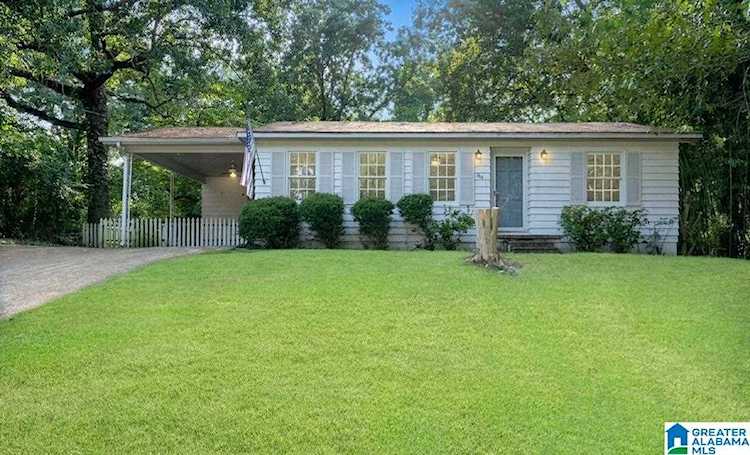264 Garden Drive Gardendale, AL 35071