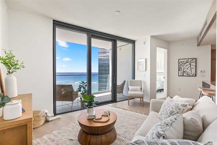 1000 Auahi Street #2906 Honolulu, HI 96814