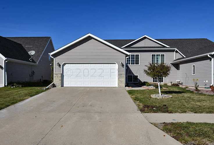 3523 Eagle Run Dr West Fargo, ND 58078 | MLS 22-4799 Photo 1