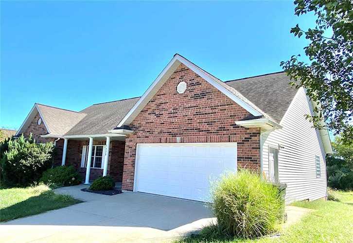 1420 Overland Dr Rolla, MO 65401