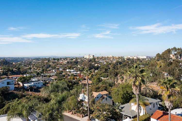 6008 Arosa St San Diego, CA 92115