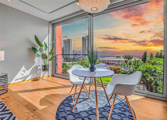 1555 Kapiolani Boulevard #806 Honolulu, HI 96814
