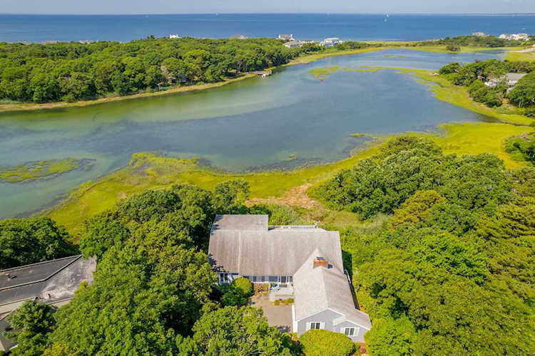 160 Alder Lane North Falmouth, MA 02556