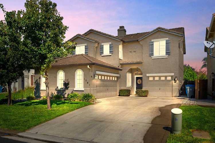 1741 Marin Court Plumas Lake, CA 95961