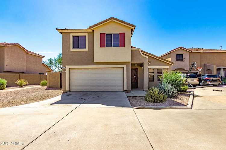 21806 N 40th Place Phoenix, AZ 85050