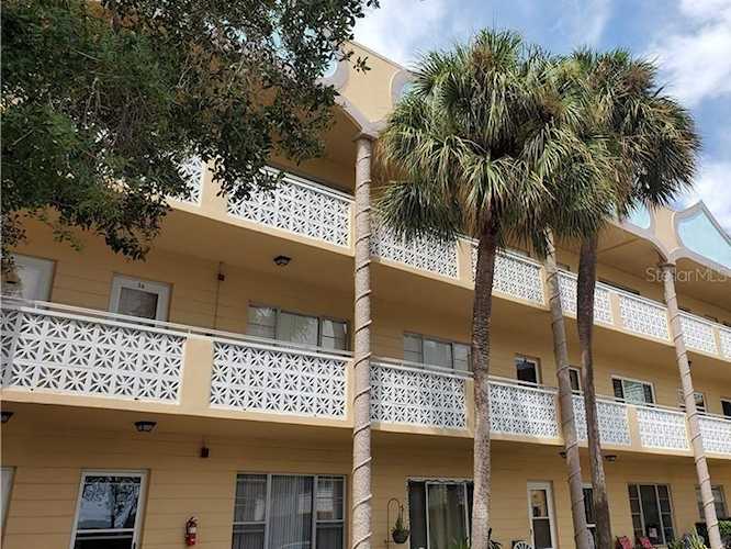 2466 Ecuadorian WAY #68 Clearwater, FL 33763