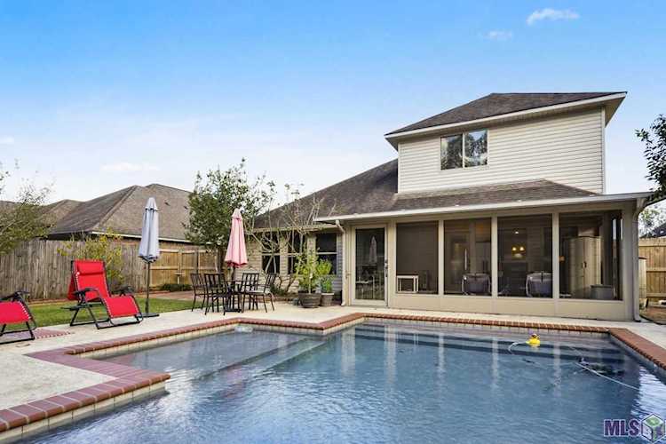 10276 Montrachet Dr Baton Rouge, LA 70817