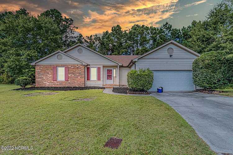 403 Smoke Tree Place Midway Park, NC 28544 | MLS 100351494 Photo 1
