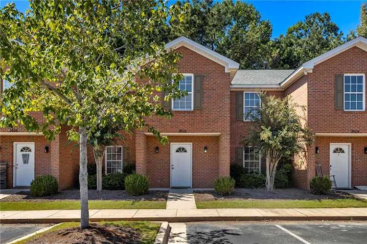 1477 N Donahue Dr Auburn, AL 36830 | MLS 160121 Photo 1