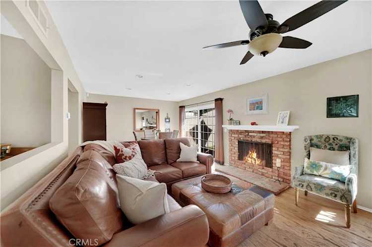 8215 Deerfield Dr Huntington Beach CA 92646 - Rise Realty Photo 1
