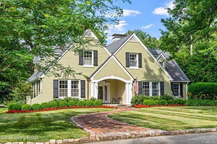 528 Barberry Ln Louisville, KY 40206 | MLS 1623092 Photo 1