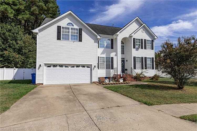 4203 Pointers Trl Chesapeake, VA 23321