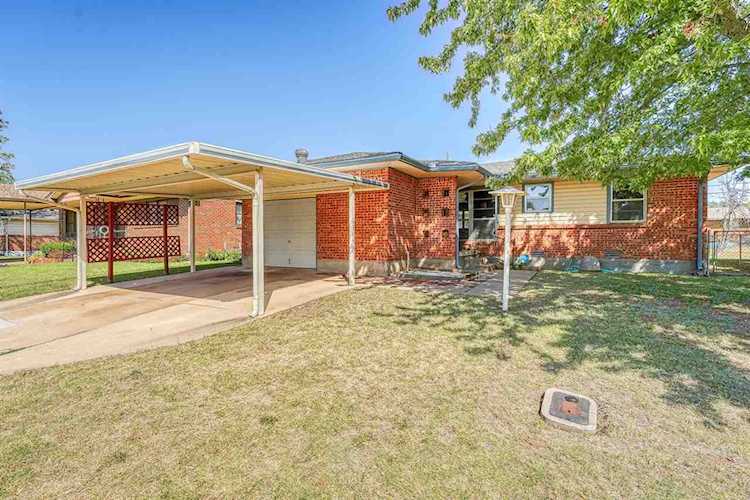 4311 NW Hoover Ave Lawton, OK 73505 | MLS 162233 Photo 1