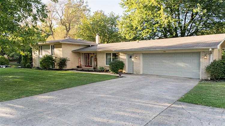 26 Spring Valley Dr Anderson, IN 46011 | MLS 21885903 Photo 1