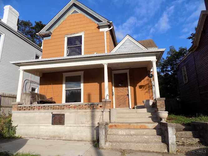 16 Cherry Street Lebanon, OH 45036