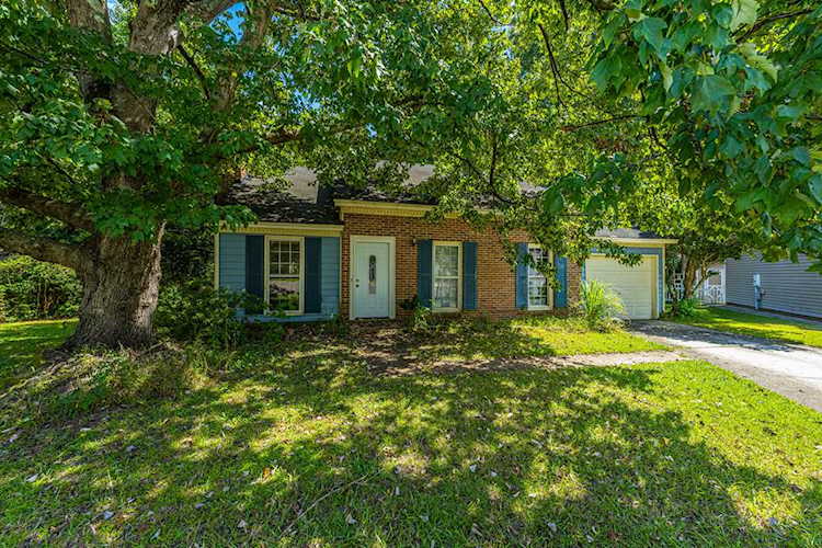 121 Orchard Ct Summerville, SC 29485 | MLS 22024885 Photo 1