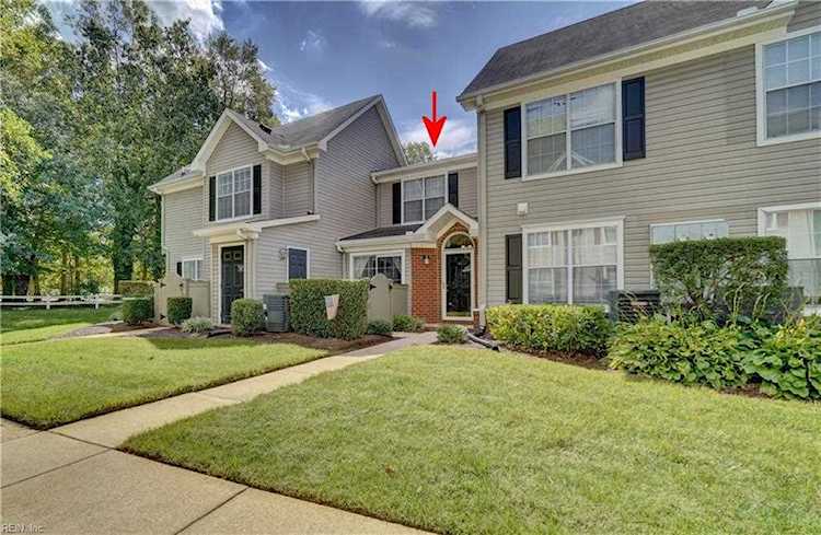 3829 Lasalle Dr #105 Virginia Beach, VA 23453 home for sale, MLS#10458576 - Crescas Real Estate Photo 1