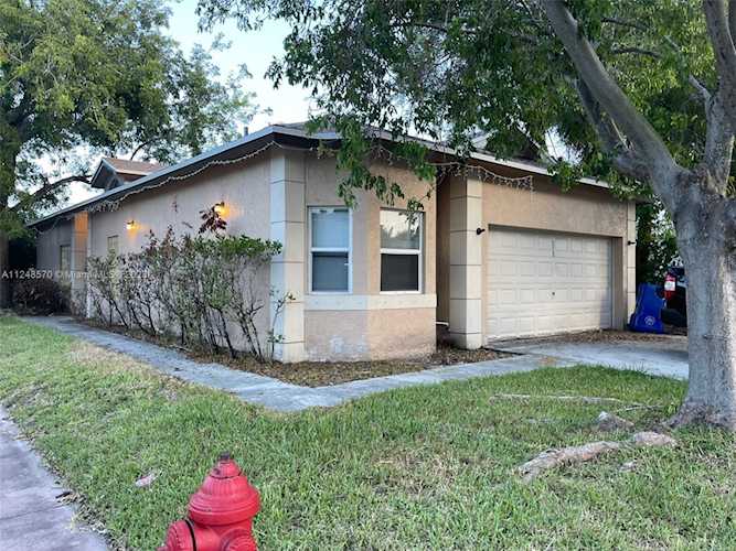 Address Withheld Fort Lauderdale, FL 33311